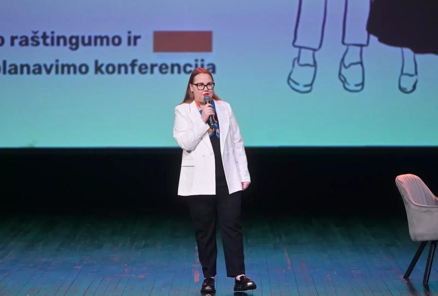 Pranešėja finansinio raštingumo ir karjeros planavimo konferencijoje